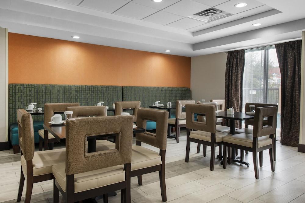 Holiday Inn Savannah South - I-95 Gateway By Ihg Georgetown Exterior foto